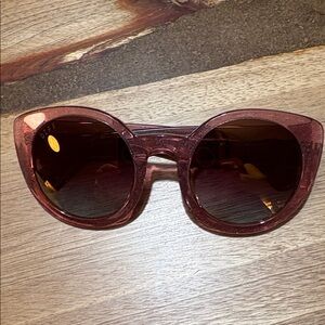 NWOT Diff Luna Sparkly Rose Sunglasses